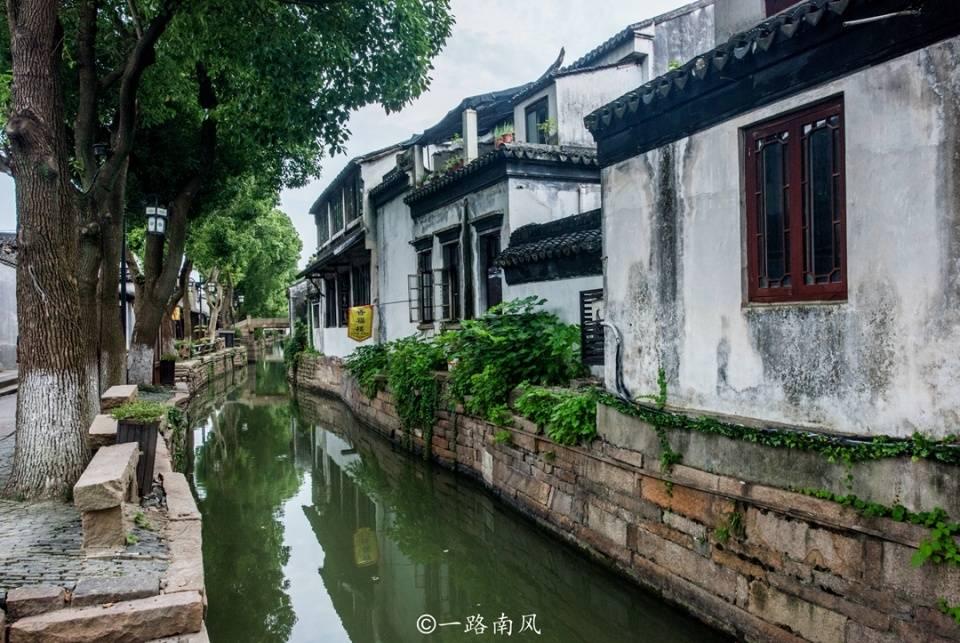 逃离遗弃的建筑5